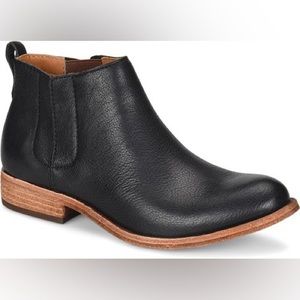 Korkease Womens‎ Velma Black Leather Booties